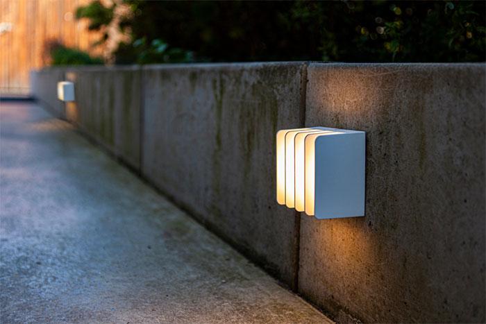 Lutec Modern Gridy udendørslampe til væg - Vendbar