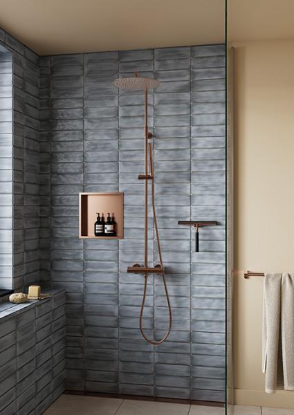 Damixa Iris 300 komplet brusesystem m/termostat - Børstet kobber Damixa Iris 300 komplet brusesystem m/termostat - Børstet kobber