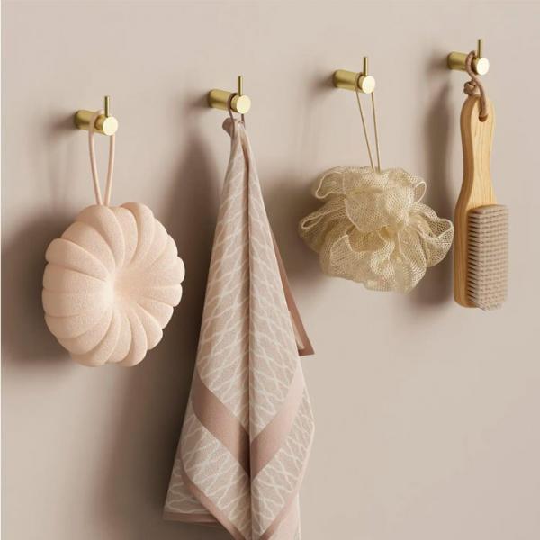 Lavabo Luna håndklædekrog m/tap 2 stk - Massiv messing Lavabo Luna håndklædekrog m/tap 2 stk - Massiv messing