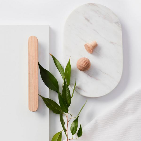 Beslagsboden BB6411 møbelgreb i træ - Lys ask Beslagsboden BB6411 møbelgreb i træ - Lys ask